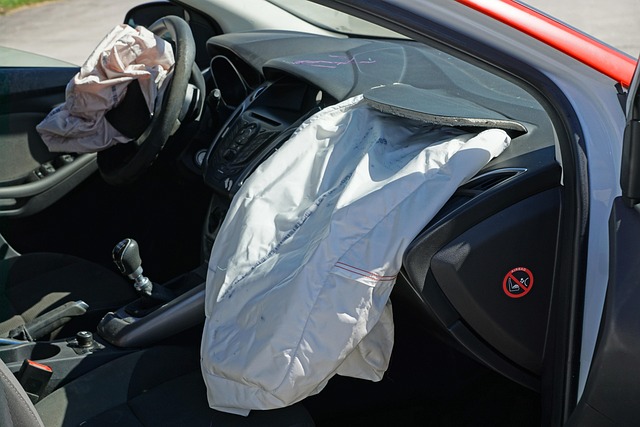 Campagna di richiamo airbag Takata: verifica obbligatoria per le pratiche auto